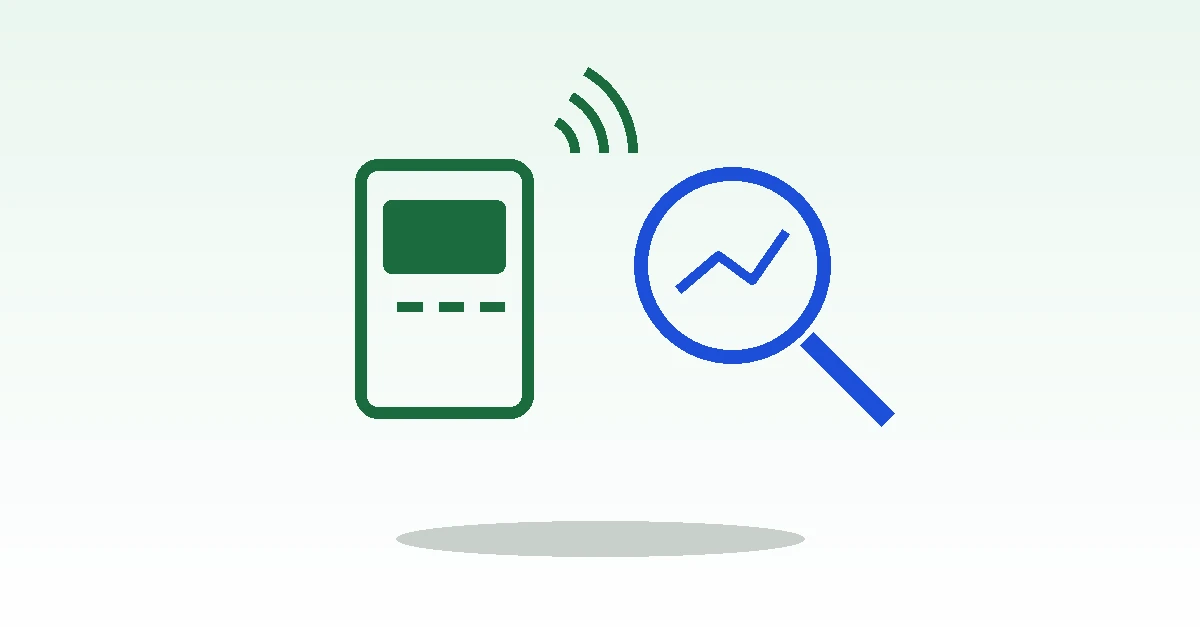 Slimme meter met P1-poort en een vergrootglas over een verbruiksgrafiek
