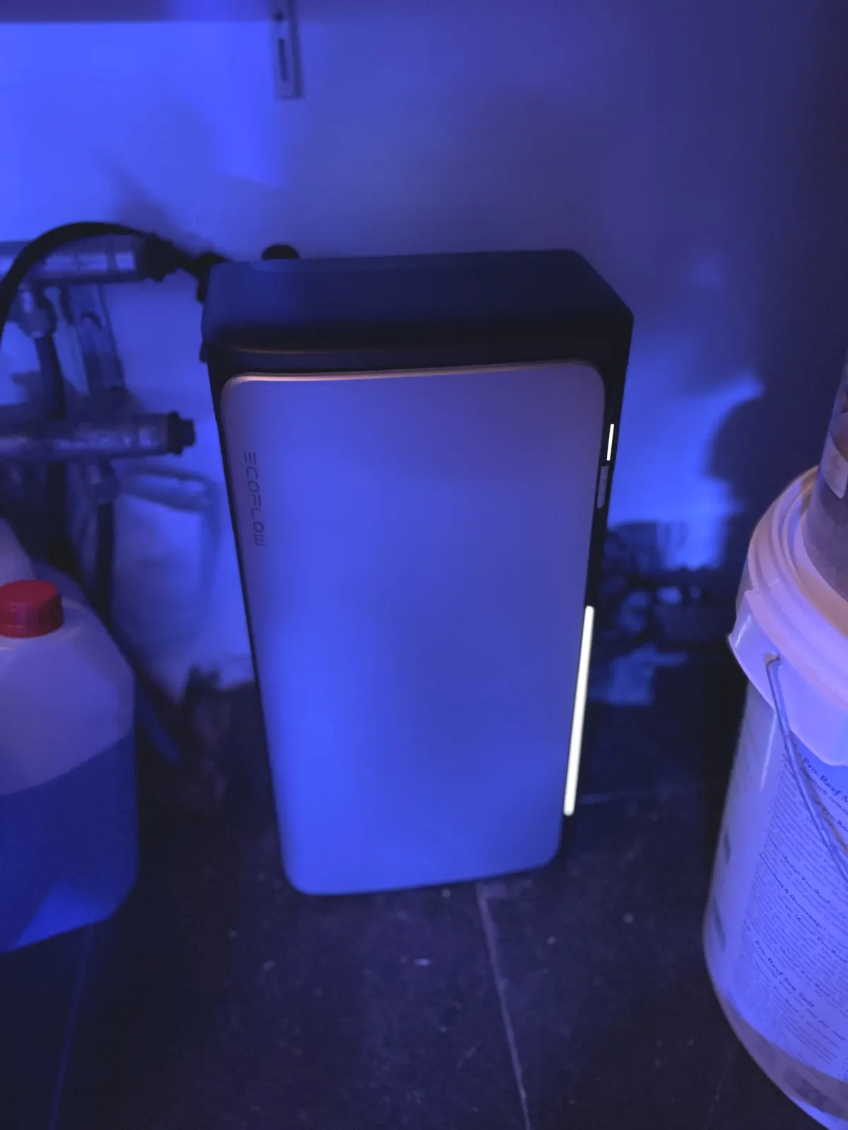 EcoFlow Stream Pro thuisaccu in de kast